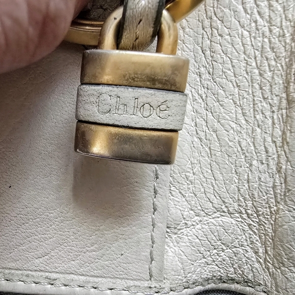 Chloé Cream Leather Key Wallet - Picture 5 of 7